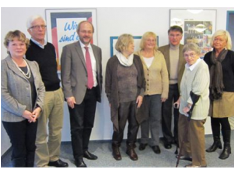 v.l.: Dagmar Göllner, Eberhard Schnutz, Volkmar Klein MdB, Ingrid Hirsch, Dr. Maria Czell, Dr. Wolfgang Bauch, Helga Mücke, Magdalene Sörries-Meister v.l.: Dagmar Göllner, Eberhard Schnutz, Volkmar Klein MdB, Ingrid Hirsch, Dr. Maria Czell, Dr. Wolfgang Bauch, Helga Mücke, Magdalene Sörries-Meister